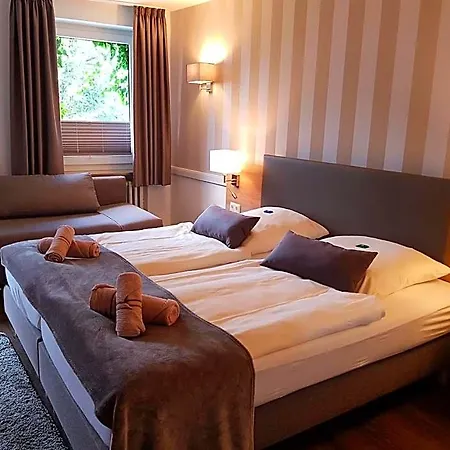Steyerberger Hof Hotel 2*